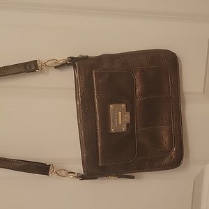 Beautiful Ann Klein Croco Luxe Crossbody